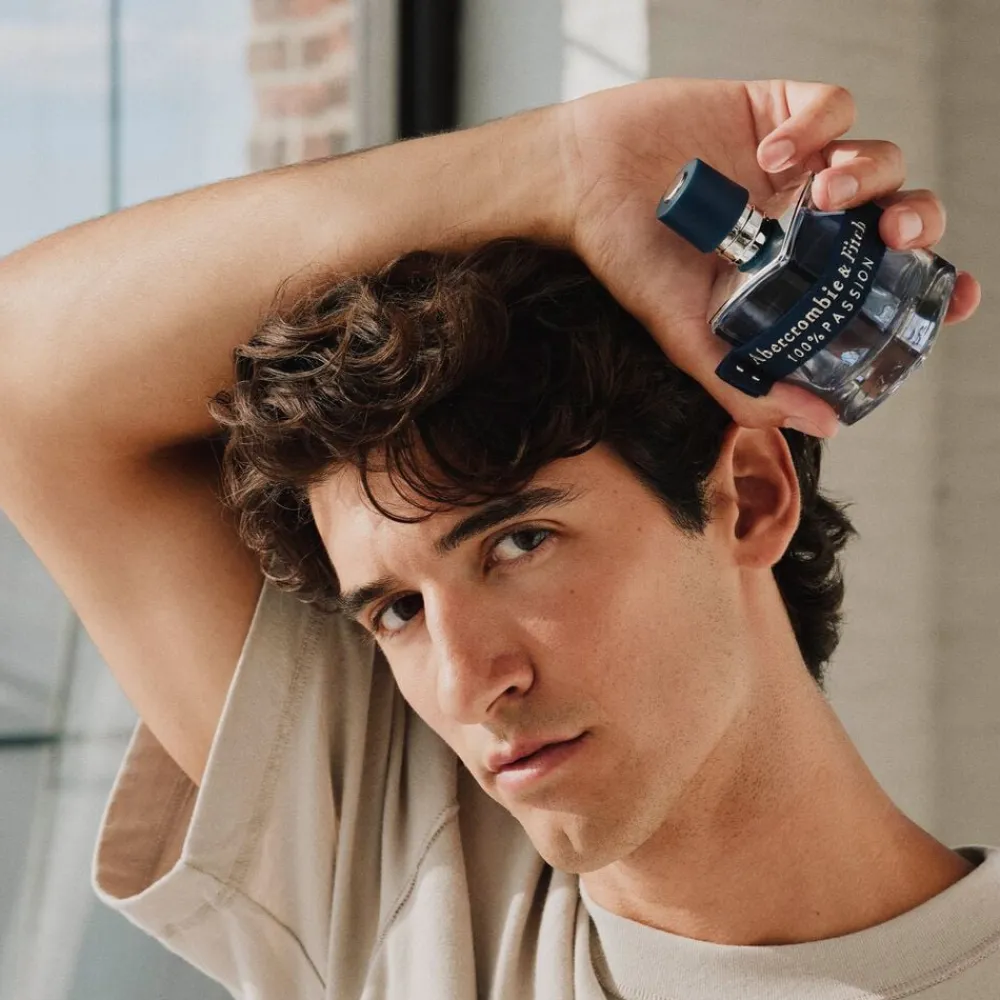 Abercrombie & Fitch 100% Passion Men New