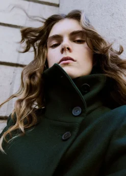 ABRIGO SIRENITA><noscript><img width=