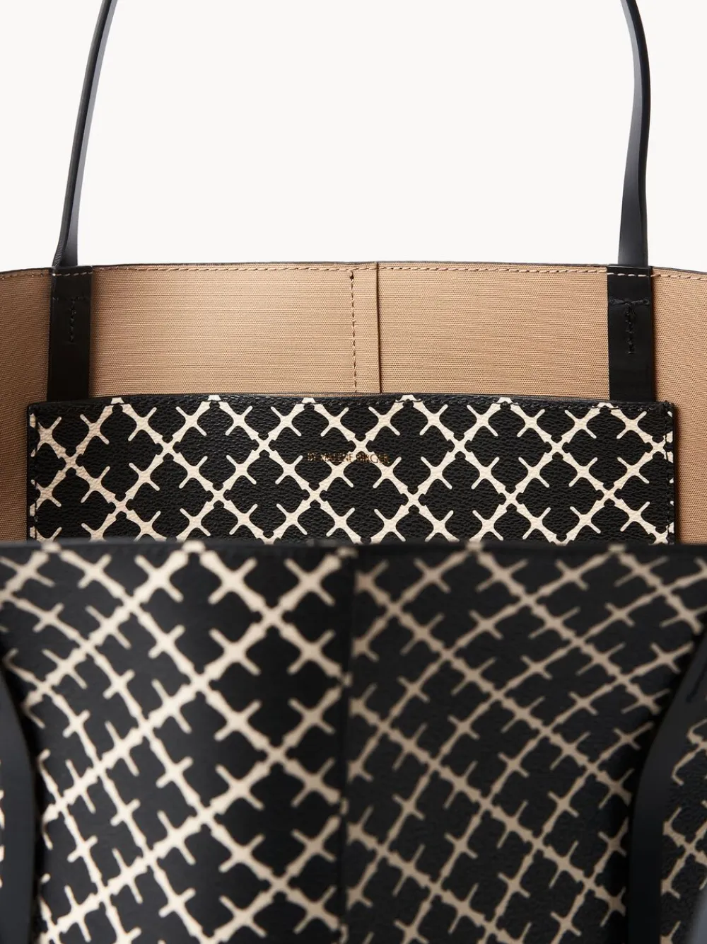 Dame By Malene Birger Abrille tote med print
