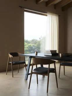 Andersen - Furniture AC2 armchair, Smoked oak, Leather Black