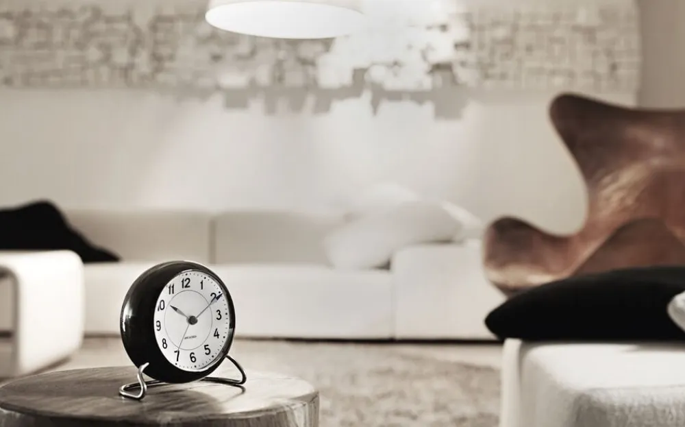 AJ Station bordur, sort/hvid, Ø 11 cm, alarm>Arne Jacobsen Clocks Sale