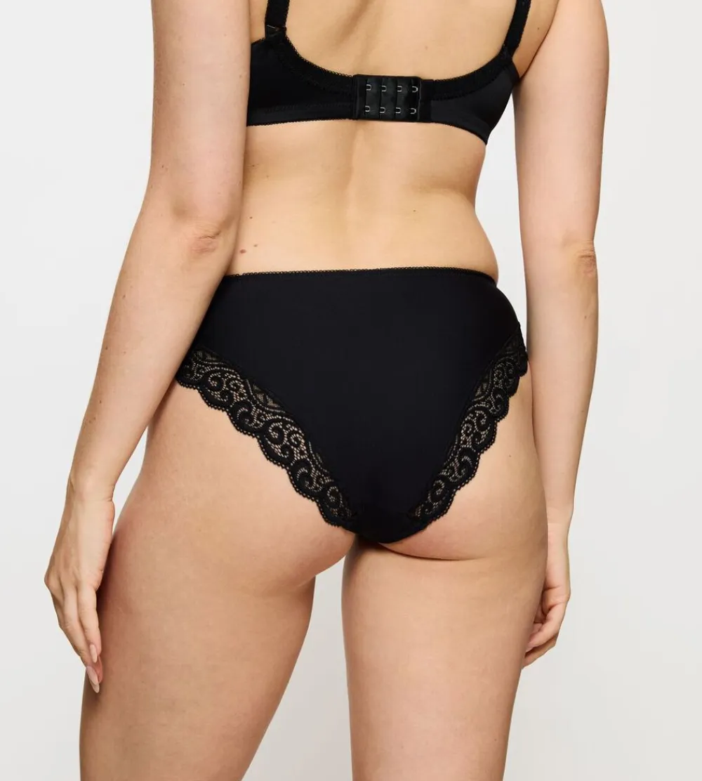 Dame Triumph Amourette Tai