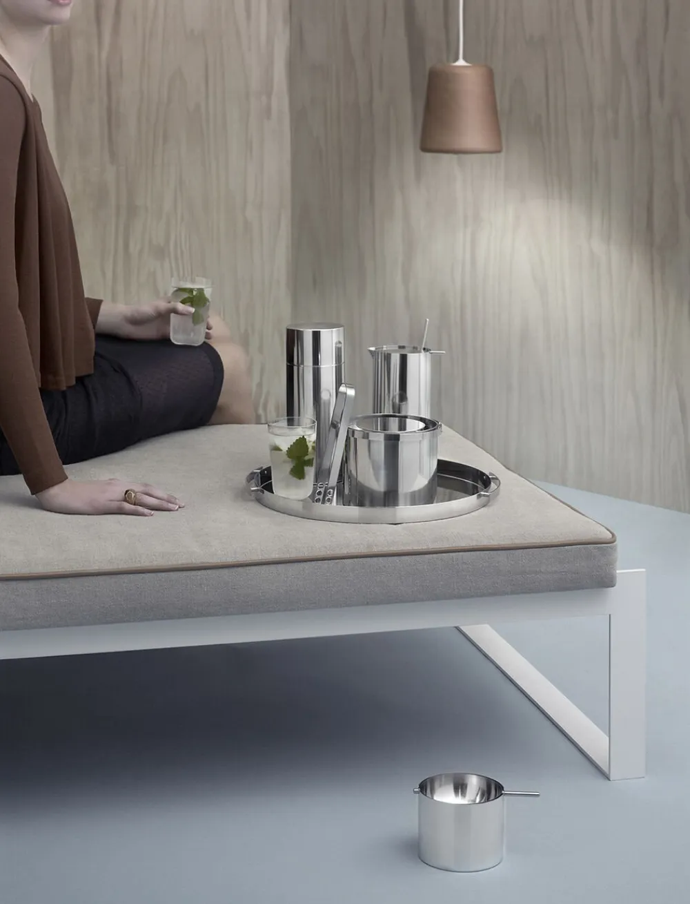 Stelton Arne Jacobsen vippeaskebæger H 8 cm steel