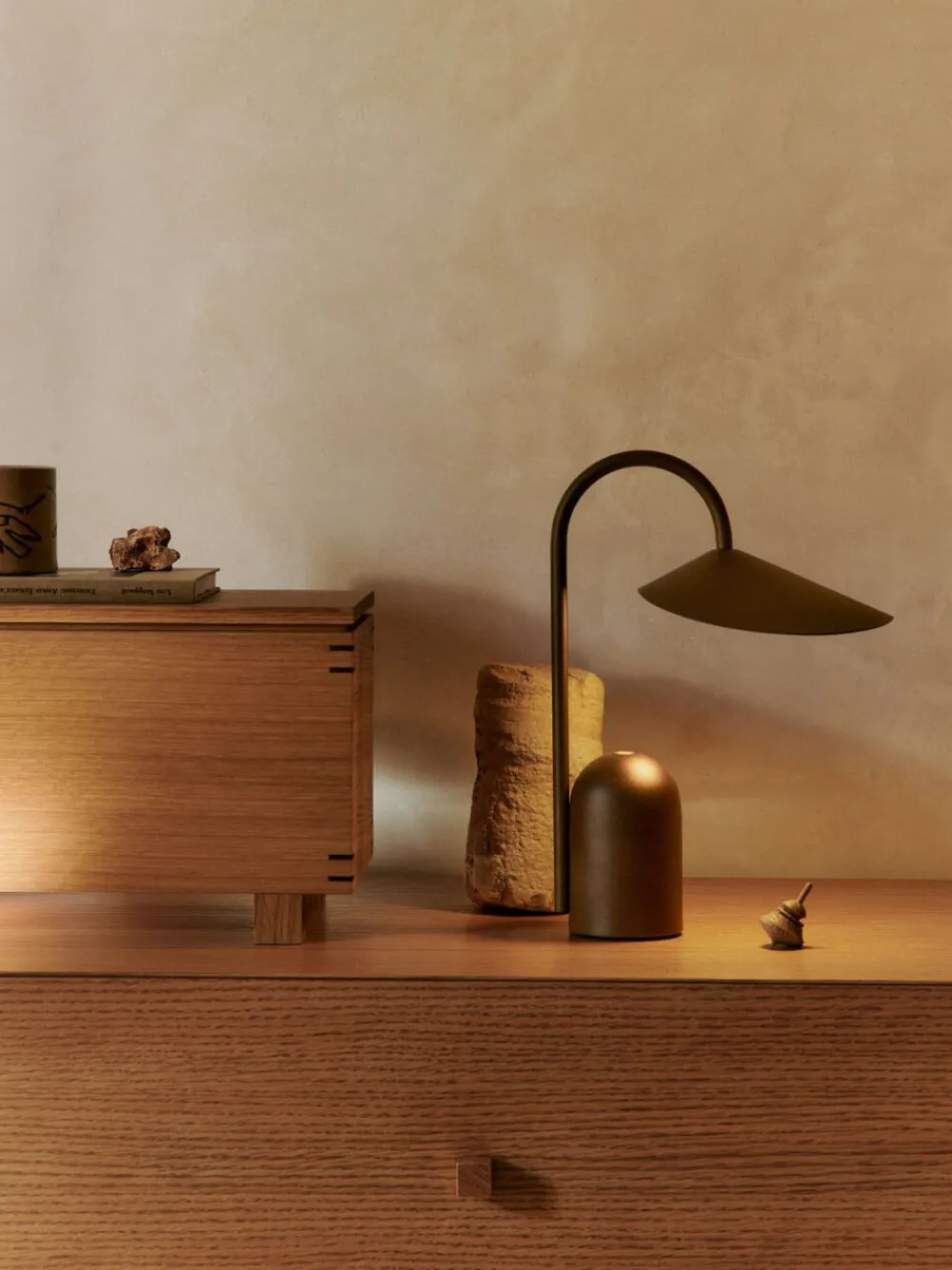 Arum Portable Lamp - Dark Chocolate>Ferm Living New