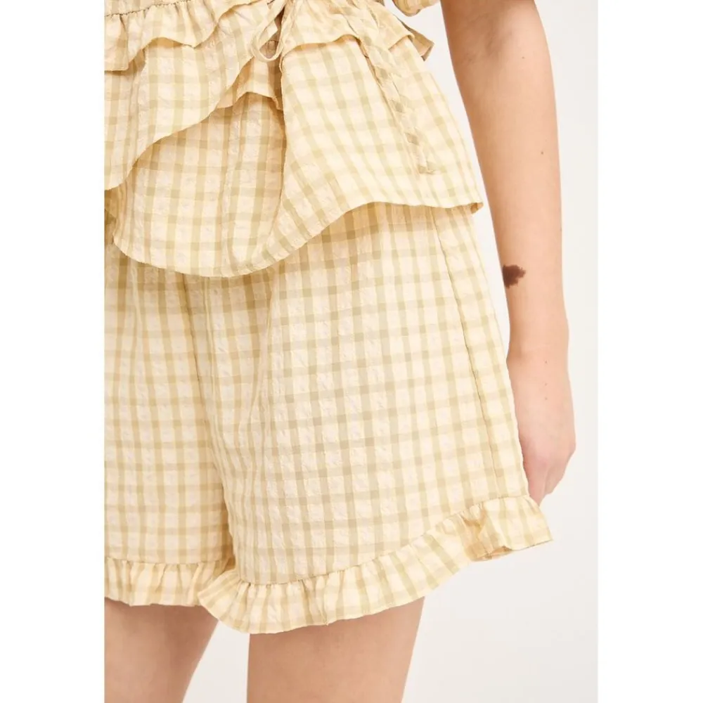 A-VIEW Aulina shorts Pale yellow Discount