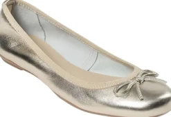 Ballerina><noscript><img width=