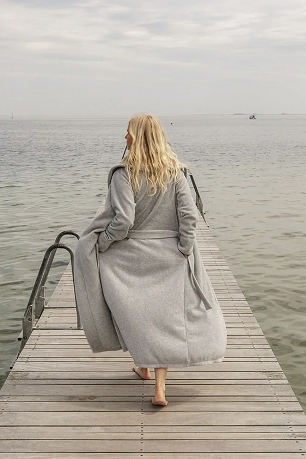 Dame Karmameju Skincare Bathrobe, Mount Everest, light grey