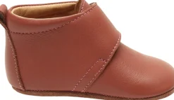 baby star><noscript><img width=