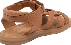 felicia>Bisgaard Hot