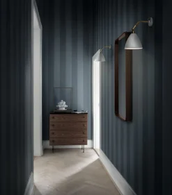 Gubi BL7 Wall Lamp - Ø16 - Black Brass base