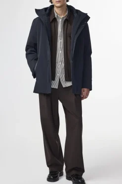 NN.07 Blake Hood 8240