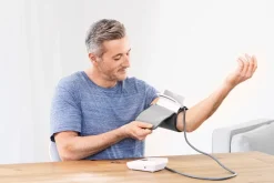 Beurer Blodtryksmåler easyClip til overarmen BM 51 Best