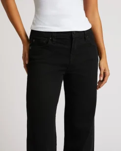 BOBBI BAGGY_><noscript><img width=