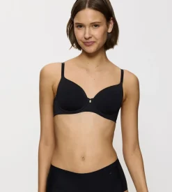 Triumph Body Make-Up Essentials WP Black Best