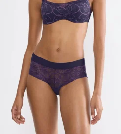 Dame Triumph Body Make-Up Illusion Lace Shorty