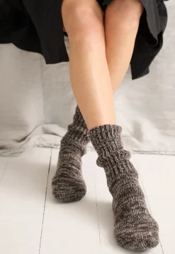 Dame moshi moshi mind boyfriend socks