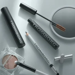 Brow Fix><noscript><img width=