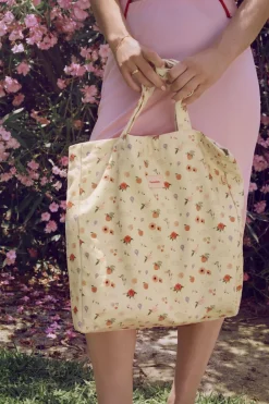 Canvas Totebag Roses and Shells><noscript><img width=