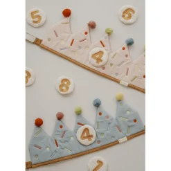 Celebration Crown Rose Mix - Birthday><noscript><img width=