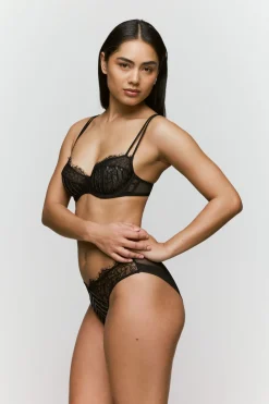 Chaika rio-trusser><noscript><img width=