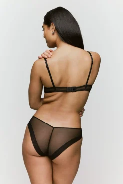 Chaika rio-trusser><noscript><img width=