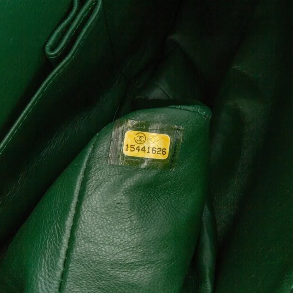 Dame Chanel Vintage Chanel Shoulder Bag