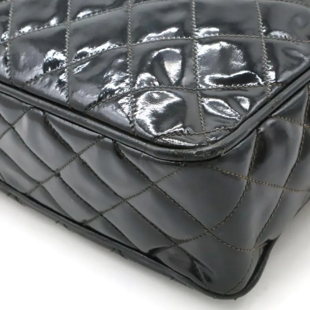 Dame Chanel Vintage Chanel Shoulder Bag