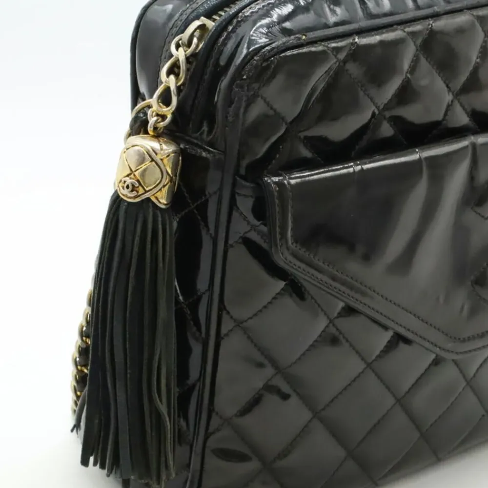 Dame Chanel Vintage Chanel Shoulder Bag
