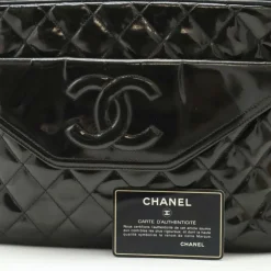 Dame Chanel Vintage Chanel Shoulder Bag