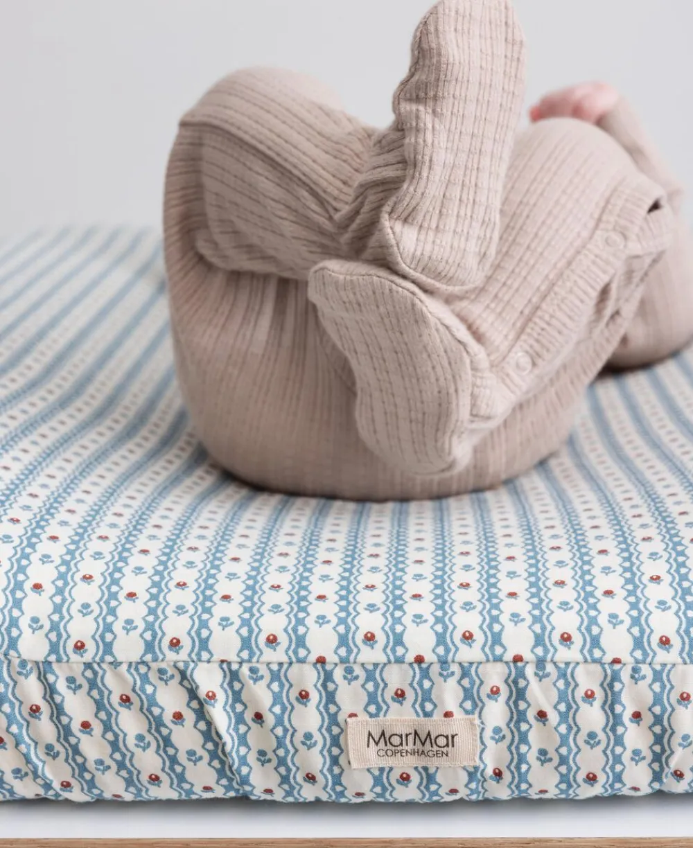 MarMar Copenhagen Changing Cushion Cover Floral stripe Best