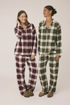 Clara 2 G><noscript><img width=