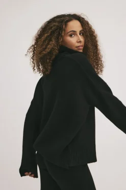 Classic 1 - 100% Cashmere><noscript><img width=