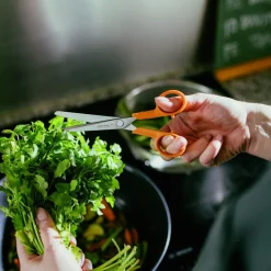 Fiskars Classic Universalsaks 16Cm