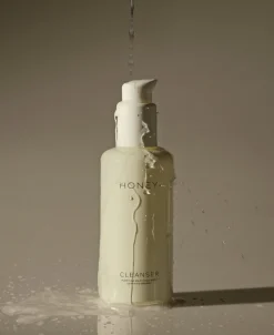 Cleanser - purifying milky face wash><noscript><img width=