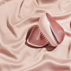 TANGLE TEEZER COMPACT STYLER POWDER PUFF