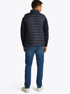 Tommy Hilfiger CORE PACKABLE RECYCLED VEST Desert sky Clearance