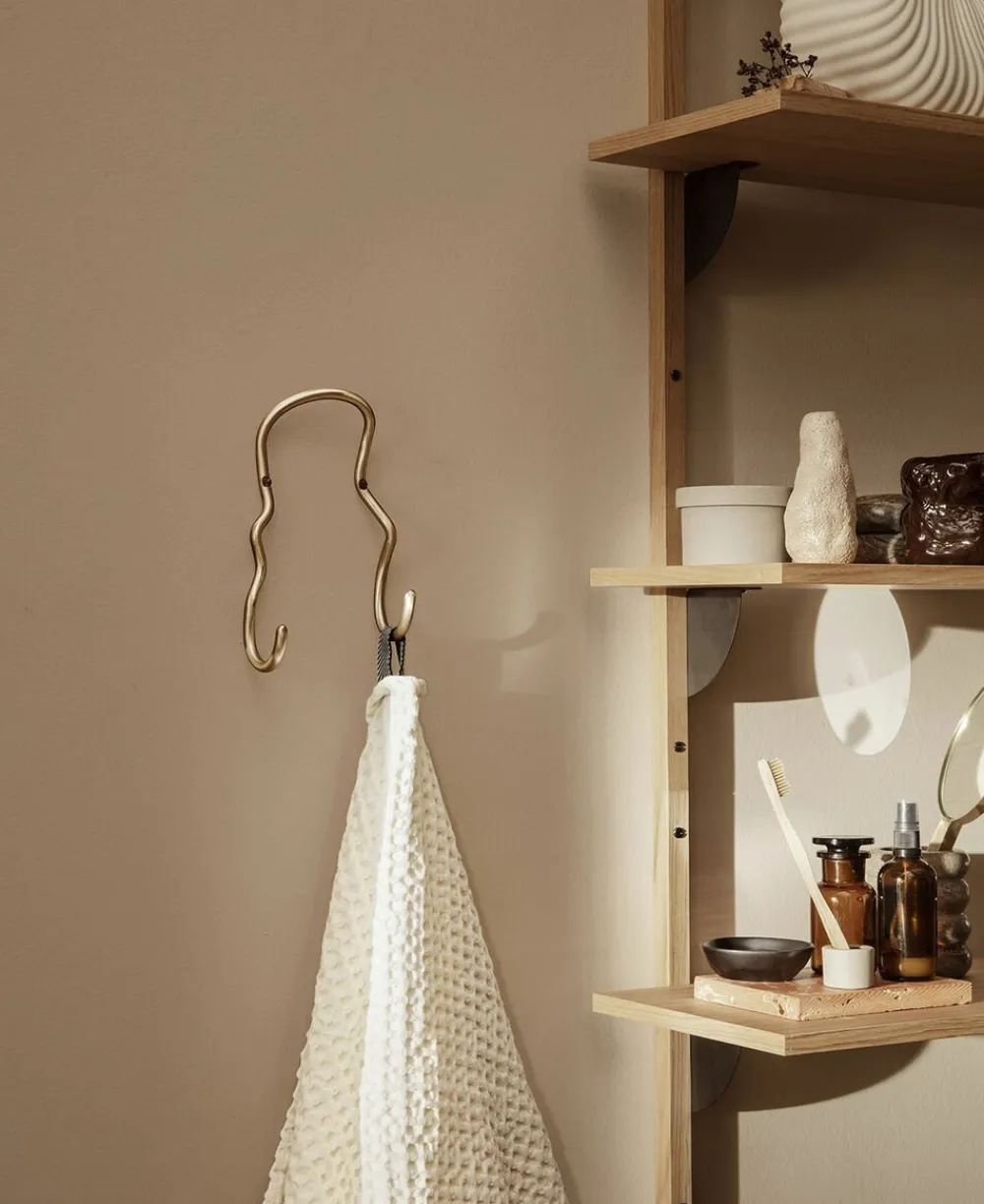 Ferm Living Curvature Double Hook - Brass New