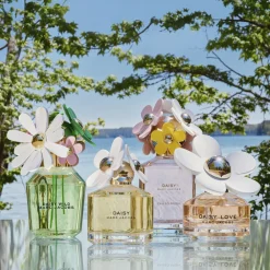Marc Jacobs Daisy Wild