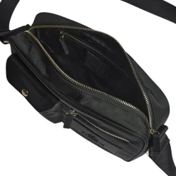 Dame Markberg DarlaMBG Crossb. , Monochrome