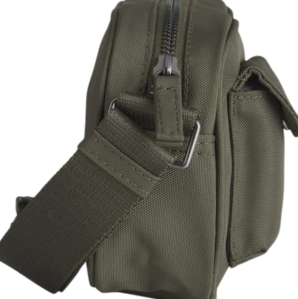 Dame Markberg DarlaMBG S Cross. , Monochrome