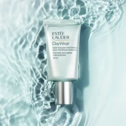 Estée Lauder DayWear Sheer Tinted Moisturizer SPF 15 No color Discount