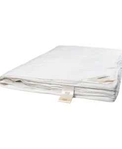 Diamant Gåsedunsdyne - Let 140x220 cm.><noscript><img width=