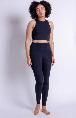 Dylan Bra><noscript><img width=