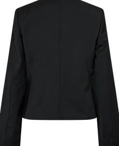 Dame Tiger of Sweden ELEANOR