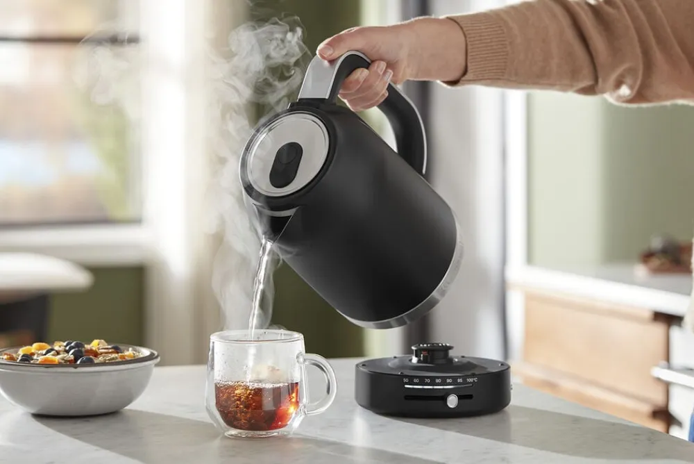 KitchenAid Elkedel 1,7 L Black Hot