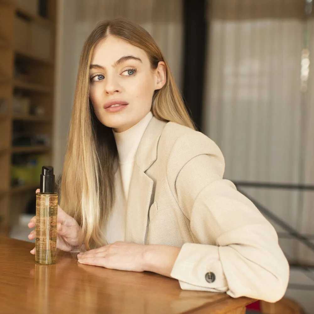 essence absolue nourishing protective hair oil>Shu Uemura Art of Hair Outlet