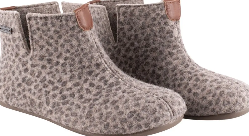 Dame Shepherd of Sweden ESTER