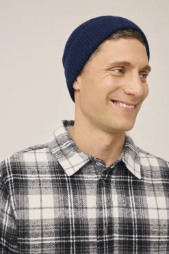 Magasin du Nord Collection Ethan Beanie RWS Cashmere & Uldmix Navy blazer