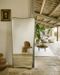 Gubi F.A. 33 Wall Mirror, 70x146 Black Brass