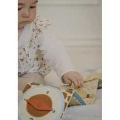 Fabric Book - Safari><noscript><img width=